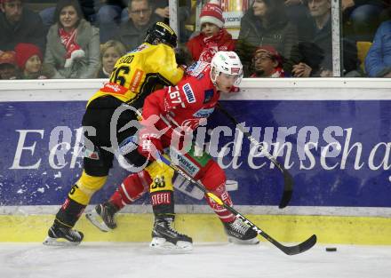 EBEL. Eishockey Bundesliga. KAC gegen	spusu Vienna Capitals. Petter Hansson, (KAC),  Mark Flood  (Vienna Capitals). Klagenfurt, am 2.2.2020.
Foto: Kuess
www.qspictures.net

---
pressefotos, pressefotografie, kuess, qs, qspictures, sport, bild, bilder, bilddatenbank