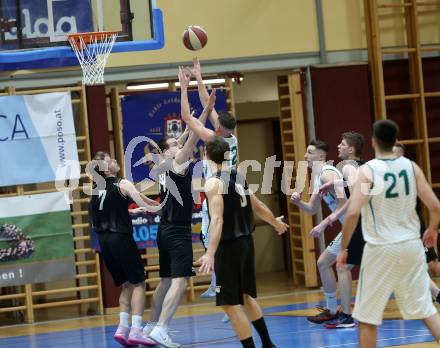 Basketball Zweite Liga 2019/2020. Grunddurchgang 21. Runde. KOS Celovec gegen  Woerthersee Piraten. Martin Bajc (KOS Celovec), Lukas Simoner, Maximilian Kunovjanek,  Simon Finzgar (Piraten). Klagenfurt, am 8.2.2020.
Foto: Kuess
www.qspictures.net

---
pressefotos, pressefotografie, kuess, qs, qspictures, sport, bild, bilder, bilddatenbank