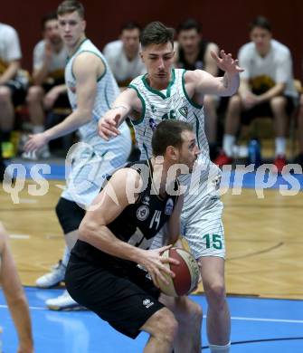 Basketball Zweite Liga 2019/2020. Grunddurchgang 21. Runde. KOS Celovec gegen  Woerthersee Piraten. Rijad Dzigal (KOS Celovec),  Maximilian Kunovjanek (Piraten). Klagenfurt, am 8.2.2020.
Foto: Kuess
www.qspictures.net

---
pressefotos, pressefotografie, kuess, qs, qspictures, sport, bild, bilder, bilddatenbank