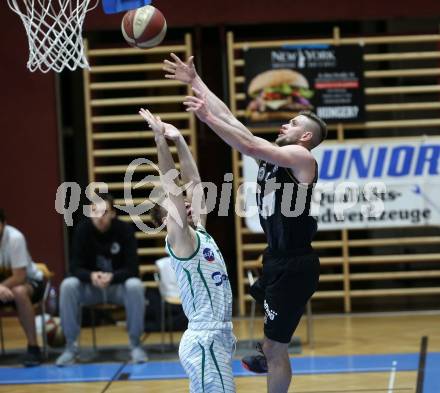 Basketball Zweite Liga 2019/2020. Grunddurchgang 21. Runde. KOS Celovec gegen  Woerthersee Piraten.  Tim Huber (KOS Celovec), Ziga Erculj,  (Piraten). Klagenfurt, am 8.2.2020.
Foto: Kuess
www.qspictures.net

---
pressefotos, pressefotografie, kuess, qs, qspictures, sport, bild, bilder, bilddatenbank