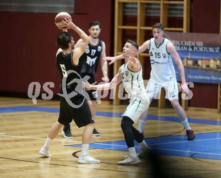 Basketball Zweite Liga 2019/2020. Grunddurchgang 21. Runde. KOS Celovec gegen  Woerthersee Piraten. Martin Bajc (KOS Celovec), Sebastian Schaal (Piraten). Klagenfurt, am 8.2.2020.
Foto: Kuess
www.qspictures.net

---
pressefotos, pressefotografie, kuess, qs, qspictures, sport, bild, bilder, bilddatenbank