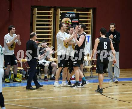 Basketball Zweite Liga 2019/2020. Grunddurchgang 21. Runde. KOS Celovec gegen  Woerthersee Piraten. Jubel (Piraten). Klagenfurt, am 8.2.2020.
Foto: Kuess
www.qspictures.net

---
pressefotos, pressefotografie, kuess, qs, qspictures, sport, bild, bilder, bilddatenbank