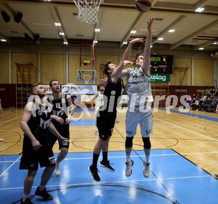 Basketball Zweite Liga 2019/2020. Grunddurchgang 21. Runde. KOS Celovec gegen  Woerthersee Piraten. Lovro Fizuleto (KOS Celovec), Ziga Erculj, Maximilian Kunovjanek, Simon Finzgar (Piraten). Klagenfurt, am 8.2.2020.
Foto: Kuess
www.qspictures.net

---
pressefotos, pressefotografie, kuess, qs, qspictures, sport, bild, bilder, bilddatenbank