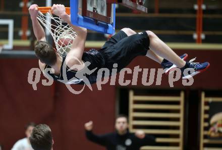 Basketball Zweite Liga 2019/2020. Grunddurchgang 21. Runde. KOS Celovec gegen  Woerthersee Piraten.  Tevz Ruzic (Piraten). Klagenfurt, am 8.2.2020.
Foto: Kuess
www.qspictures.net

---
pressefotos, pressefotografie, kuess, qs, qspictures, sport, bild, bilder, bilddatenbank