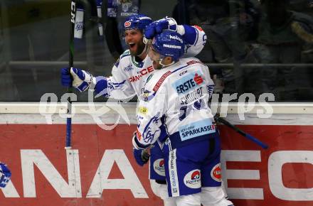 EBEL. Eishockey Bundesliga. VSV gegen Hydro Fehervar AV 19. Torjubel Kevin Schmidt, Mark Anthony Cundari  (VSV). Villach, am 11.2.2020.
Foto: Kuess
www.qspictures.net
---
pressefotos, pressefotografie, kuess, qs, qspictures, sport, bild, bilder, bilddatenbank