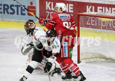 EBEL. Eishockey Bundesliga. KAC gegen	Moser Medical Graz99ers. Marco Richter,  (KAC),  Karl Johansson, Cristopher Nihlstorp (Graz). Klagenfurt, am 12.2.2020.
Foto: Kuess
www.qspictures.net

---
pressefotos, pressefotografie, kuess, qs, qspictures, sport, bild, bilder, bilddatenbank