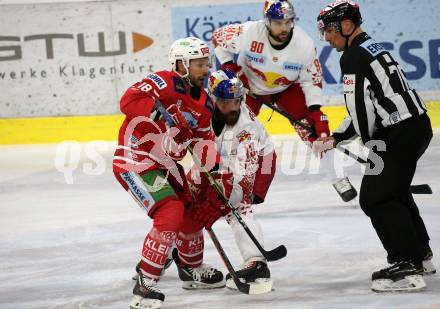 EBEL. Eishockey Bundesliga. KAC gegen	EC Red Bull Salzburg.  Koch Thomas (KAC),  Schiechl Michael (Salzburg). Klagenfurt, am 18.2.2020.
Foto: Kuess
www.qspictures.net

---
pressefotos, pressefotografie, kuess, qs, qspictures, sport, bild, bilder, bilddatenbank