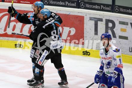 EBEL. Eishockey Bundesliga. VSV gegen EHC Liwest Black Wings Linz.   Torjubel  Justin Florek, Dragan Umicevic (Linz). Villach, am 18.2.2020.
Foto: Kuess
www.qspictures.net
---
pressefotos, pressefotografie, kuess, qs, qspictures, sport, bild, bilder, bilddatenbank