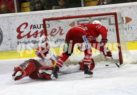 EBEL. Eishockey Bundesliga. KAC gegen	EC Red Bull Salzburg. Ganahl Manuel (KAC),  Herzog Lukas (Salzburg). Klagenfurt, am 18.2.2020.
Foto: Kuess
www.qspictures.net

---
pressefotos, pressefotografie, kuess, qs, qspictures, sport, bild, bilder, bilddatenbank