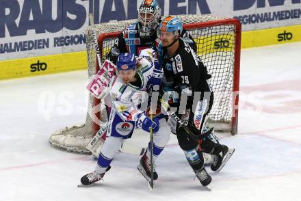 EBEL. Eishockey Bundesliga. VSV gegen EHC Liwest Black Wings Linz.   Christof Wappis, (VSV), Justin Florek, David Kickert  (Linz). Villach, am 18.2.2020.
Foto: Kuess
www.qspictures.net
---
pressefotos, pressefotografie, kuess, qs, qspictures, sport, bild, bilder, bilddatenbank