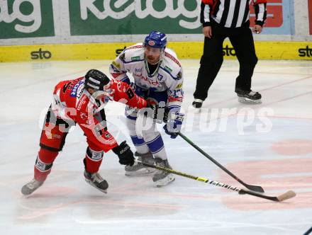 EBEL. Eishockey Bundesliga. VSV gegen HC Orli Znojmo.  Collins Chris (VSV),  Miklis Ondrej (Znojmo). Villach, am 21.2.2020.
Foto: Kuess
www.qspictures.net
---
pressefotos, pressefotografie, kuess, qs, qspictures, sport, bild, bilder, bilddatenbank