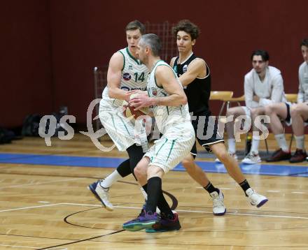Basketball Zweite Liga 2019/2020. Play Down 1. Runde. KOS Celovec gegen  Raiders Tirol.  Lovro Fizuleto, Ales Primc (KOS Celovec), Marvin Riedl (Tirol). Klagenfurt, am 22.2.2020.
Foto: Kuess
www.qspictures.net

---
pressefotos, pressefotografie, kuess, qs, qspictures, sport, bild, bilder, bilddatenbank
