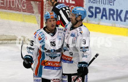 EBEL. Eishockey Bundesliga. KAC gegen	EHC Liwest Black Wings Linz. Torjubel Steven Andrew Oleksy, Rick Schofield   (Linz). Klagenfurt, am 4.3.2020.
Foto: Kuess
www.qspictures.net

---
pressefotos, pressefotografie, kuess, qs, qspictures, sport, bild, bilder, bilddatenbank