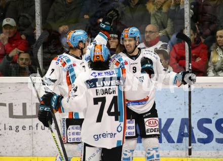 EBEL. Eishockey Bundesliga. KAC gegen	EHC Liwest Black Wings Linz. Torjubel Rick Schofield, Brian Lebler, Josh Roach   (Linz). Klagenfurt, am 4.3.2020.
Foto: Kuess
www.qspictures.net

---
pressefotos, pressefotografie, kuess, qs, qspictures, sport, bild, bilder, bilddatenbank