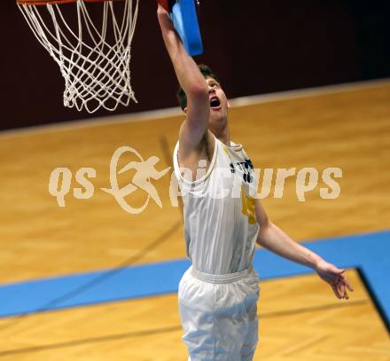 Basketball Zweite Liga 2019/2020. Play-off 2. Runde. Woerthersee Piraten gegen Fuerstenfeld Panthers. Tevz Ruzic (Piraten). Klagenfurt, am 4.3.2020.
Foto: Kuess
www.qspictures.net

---
pressefotos, pressefotografie, kuess, qs, qspictures, sport, bild, bilder, bilddatenbank