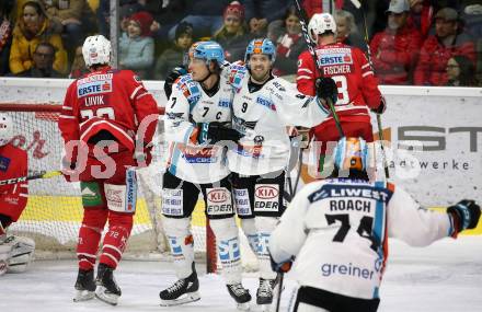 EBEL. Eishockey Bundesliga. KAC gegen	EHC Liwest Black Wings Linz. Torjubel Brian Lebler, Rick Schofield, Josh Roach   (Linz). Klagenfurt, am 8.3.2020.
Foto: Kuess
www.qspictures.net

---
pressefotos, pressefotografie, kuess, qs, qspictures, sport, bild, bilder, bilddatenbank