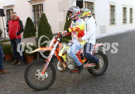 Ski Alpin. Empfang Jugendolympiasieger Philip Hoffmann.  Werner Mueller, Philip Hoffmann. Spittal an der Drau, am 17.1.2020.
Foto: Kuess
www.qspictures.net
---
pressefotos, pressefotografie, kuess, qs, qspictures, sport, bild, bilder, bilddatenbank