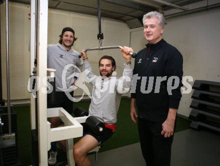 Eishockey. Nationalteam. Manuel Ganahl, Alexander Pallestrang, Roger Bader. Klagenfurt, am 3.2.2020.
Foto: Kuess
www.qspictures.net

---
pressefotos, pressefotografie, kuess, qs, qspictures, sport, bild, bilder, bilddatenbank