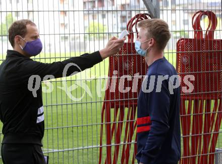 Fussball. 2. Liga. SK Austria Klagenfurt. Training. Fabian Hafner,  Florian Freissegger. Klagenfurt, am 18.5.2020.
Foto: Kuess
www.qspictures.net 
---
pressefotos, pressefotografie, kuess, qs, qspictures, sport, bild, bilder, bilddatenbank