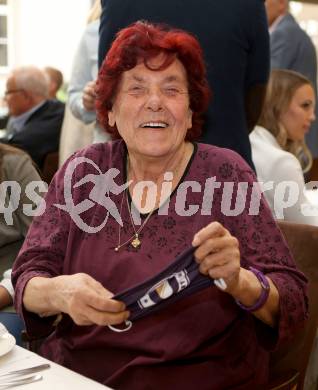 Fussball. 2. Liga. 100 Jahr Feier SK Austria Klagenfurt.  Anna Krainz. Klagenfurt, am 1.6.2020.
Foto: Kuess
www.qspictures.net
---
pressefotos, pressefotografie, kuess, qs, qspictures, sport, bild, bilder, bilddatenbank