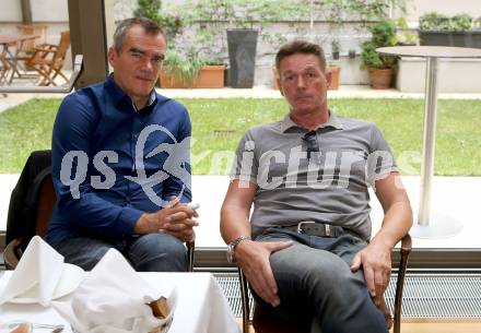 Fussball. 2. Liga. 100 Jahr Feier SK Austria Klagenfurt.  Robert Micheu, Alexander Philipp. Klagenfurt, am 1.6.2020.
Foto: Kuess
www.qspictures.net
---
pressefotos, pressefotografie, kuess, qs, qspictures, sport, bild, bilder, bilddatenbank