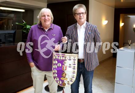 Fussball. 2. Liga. 100 Jahr Feier SK Austria Klagenfurt.  Helmut Koenig, Kurt Widmann. Klagenfurt, am 1.6.2020.
Foto: Kuess
www.qspictures.net
---
pressefotos, pressefotografie, kuess, qs, qspictures, sport, bild, bilder, bilddatenbank
