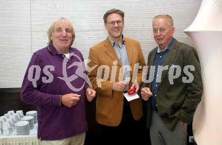 Fussball. 2. Liga. 100 Jahr Feier SK Austria Klagenfurt.  Helmut Koenig, Tono Hoenigmann, Walter Ludescher. Klagenfurt, am 1.6.2020.
Foto: Kuess
www.qspictures.net
---
pressefotos, pressefotografie, kuess, qs, qspictures, sport, bild, bilder, bilddatenbank