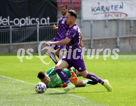 Fussball. 2. Liga. SK Austria Klagenfurt gegen Kapfenberger SV.  Oliver Markoutz (Klagenfurt),  Franz Valentin Stolz (Kapfenberger SV). Klagenfurt, am 7.6.2020.
Foto: Kuess
www.qspictures.net
---
pressefotos, pressefotografie, kuess, qs, qspictures, sport, bild, bilder, bilddatenbank