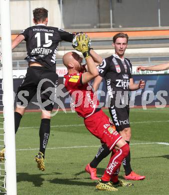 Fussball Bundesliga. RZ Pellets WAC gegen LASK. Alexander Kofler,  (WAC),   Christian Ramsebner (LASK). Wolfsberg, am 7.6.2020.
Foto: Kuess
www.qspictures.net

---
pressefotos, pressefotografie, kuess, qs, qspictures, sport, bild, bilder, bilddatenbank