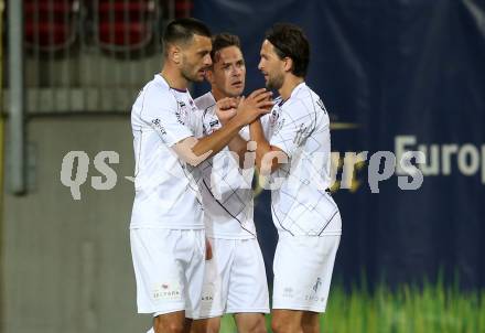Fussball. 2. Liga. SK Austria Klagenfurt gegen SV Licht-Loidl Lafnitz.  Torjubel Darijo Pecirep, Oliver Markoutz, Julian von Haacke (Klagenfurt). Klagenfurt, am 14.6.2020.
Foto: Kuess
www.qspictures.net
---
pressefotos, pressefotografie, kuess, qs, qspictures, sport, bild, bilder, bilddatenbank