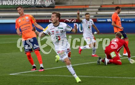 Fussball. Tipico Bundesliga. RZ Pellets WAC gegen TSV Prolactal Hartberg.  Torjubel Marc Andre Schmerboeck, Shon Zalman Weissman (WAC). Wolfsberg, am 10.6.2020.
Foto: Kuess
www.qspictures.net

---
pressefotos, pressefotografie, kuess, qs, qspictures, sport, bild, bilder, bilddatenbank