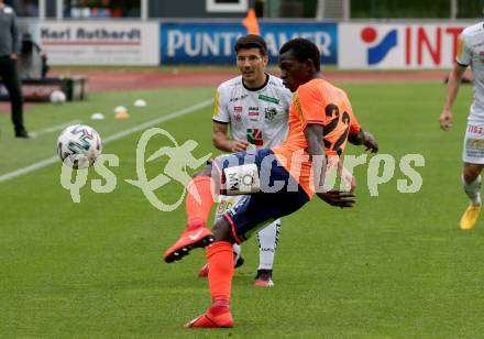 Fussball. Tipico Bundesliga. RZ Pellets WAC gegen TSV Prolactal Hartberg.  Milos Jojic, (WAC),  Amadou Dante  (Hartberg). Wolfsberg, am 10.6.2020.
Foto: Kuess
www.qspictures.net

---
pressefotos, pressefotografie, kuess, qs, qspictures, sport, bild, bilder, bilddatenbank