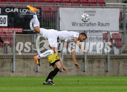 Fussball. 2. Liga. SK Austria Klagenfurt gegen SV Licht-Loidl Lafnitz.  Darijo Pecirep (Klagenfurt),  Thorsten Schriebl (Lafnitz). Klagenfurt, am 14.6.2020.
Foto: Kuess
www.qspictures.net
---
pressefotos, pressefotografie, kuess, qs, qspictures, sport, bild, bilder, bilddatenbank