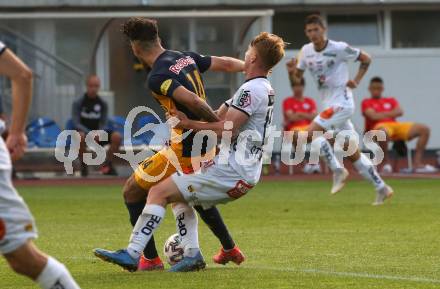Fussball. Tipico Bundesliga. RZ Pellets WAC gegen Red Bull Salzburg. Kai Lukas Stratznig, (WAC), Dominik Szoboszlai   (Salzburg). Wolfsberg, am 17.6.2020.
Foto: Kuess
www.qspictures.net

---
pressefotos, pressefotografie, kuess, qs, qspictures, sport, bild, bilder, bilddatenbank
