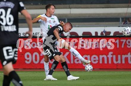 Fussball. Tipico Bundesliga. RZ Pellets WAC gegen SK Sturm Graz. Lukas Schmitz,  (WAC),  Kiril Despodov (Graz). Wolfsberg, am 24.6.2020.
Foto: Kuess
www.qspictures.net

---
pressefotos, pressefotografie, kuess, qs, qspictures, sport, bild, bilder, bilddatenbank