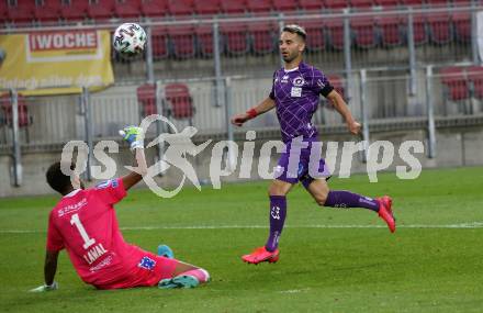 Fussball. 2. Liga. SK Austria Klagenfurt gegen FC Juniors Oberoesterreich.  Okan Aaydin, (Klagenfurt),Tobias Lawal   (FC Juniors Oberoesterreich). Klagenfurt, am 4.7.2020.
Foto: Kuess
www.qspictures.net
---
pressefotos, pressefotografie, kuess, qs, qspictures, sport, bild, bilder, bilddatenbank