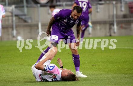 Fussball. 2. Liga. SK Austria Klagenfurt gegen FC Juniors Oberoesterreich.  Philipp Huetter, (Klagenfurt),  Rene Gartler  (FC Juniors Oberoesterreich). Klagenfurt, am 4.7.2020.
Foto: Kuess
www.qspictures.net
---
pressefotos, pressefotografie, kuess, qs, qspictures, sport, bild, bilder, bilddatenbank