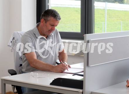 Fussball. 2. Liga. 100 Jahr Feier SK Austria Klagenfurt. Matthias Imhof. Klagenfurt, am 15.7.2020.
Foto: Kuess
www.qspictures.net
---
pressefotos, pressefotografie, kuess, qs, qspictures, sport, bild, bilder, bilddatenbank