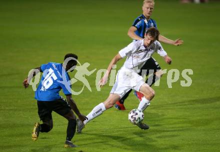 Fussball. 2. Liga. Amstetten gegen SK Austria Klagenfurt. Wale Musa Alli (Amstetten), Scott Fitzgerald Kennedy,  (Klagenfurt). Amstetten, am 24.7.2020.
Foto: Kuess
www.qspictures.net
---
pressefotos, pressefotografie, kuess, qs, qspictures, sport, bild, bilder, bilddatenbank