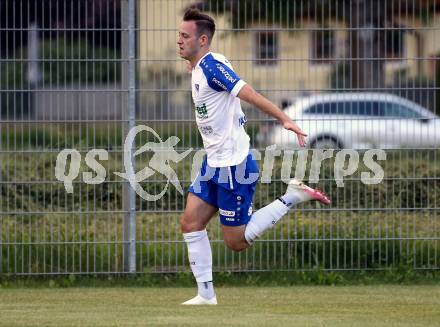 Fussball Kaerntner Liga. Kraig gegen Treibach. Torjubel  Kevin Vaschauner (Treibach). Kraig, am 7.8.2020.
Foto: Kuess
---
pressefotos, pressefotografie, kuess, qs, qspictures, sport, bild, bilder, bilddatenbank