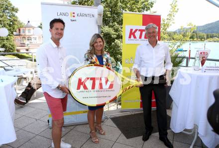 Tennis. WTA-Turnier in Poertschach. Pressekonferenz.  Gernot Dreier, Christina Toth, Peter Kaiser. Poertschach, 6.8.2020. 
Foto: Kuess 
---
pressefotos, pressefotografie, kuess, qs, qspictures, sport, bild, bilder, bilddatenbank