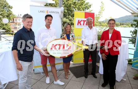 Tennis. WTA-Turnier in Poertschach. Pressekonferenz. Arno Arthofer,  Gernot Dreier, Christina Toth, Peter Kaiser,  Silvia Haeusl-Benz. Poertschach, 6.8.2020. 
Foto: Kuess 
---
pressefotos, pressefotografie, kuess, qs, qspictures, sport, bild, bilder, bilddatenbank