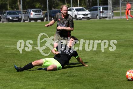 Fussball. 2. Klasse B. Kleinkirchheim gegen Draschitz. Thomas Gruber (Kleinkirchheim),  Mario Wolfgang Smole (Draschitz). Kleinkirchheim, 1.8.2020.
Foto: Kuess
---
pressefotos, pressefotografie, kuess, qs, qspictures, sport, bild, bilder, bilddatenbank