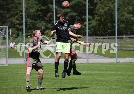 Fussball. 2. Klasse B. Kleinkirchheim gegen Draschitz. Thomas Gruber, Felix Hannes Trattler (Kleinkirchheim),   Florian Kaiser (Draschitz). Kleinkirchheim, 1.8.2020.
Foto: Kuess
---
pressefotos, pressefotografie, kuess, qs, qspictures, sport, bild, bilder, bilddatenbank