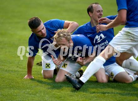 Fussball. Unterliga West. Matrei gegen Lienz. Torjubel  Mario Anton Berger, Moritz Mair (Matrei). Matrei, 15.8.2020.
Foto: Kuess
---
pressefotos, pressefotografie, kuess, qs, qspictures, sport, bild, bilder, bilddatenbank