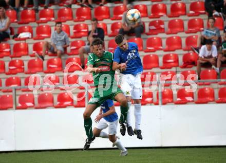 Fussball. Unterliga West. Matrei gegen Lienz.  Moritz Mair (Matrei), Manuel Eder (Lienz). Matrei, 15.8.2020.
Foto: Kuess
---
pressefotos, pressefotografie, kuess, qs, qspictures, sport, bild, bilder, bilddatenbank