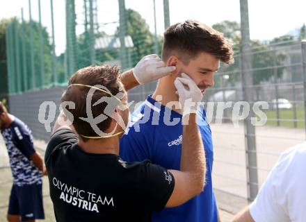 Fussball. 2. Liga. SK Austria Klagenfurt. Training.  Haselsberger Kevin, Phillip Menzel. Klagenfurt, am 17.8.2020.
Foto: Kuess
www.qspictures.net
---
pressefotos, pressefotografie, kuess, qs, qspictures, sport, bild, bilder, bilddatenbank