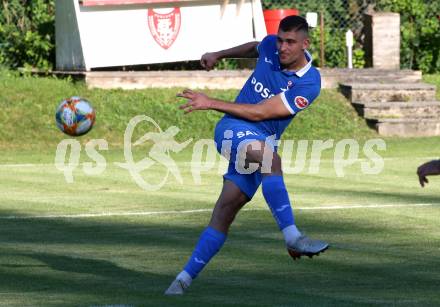 Fussball. Kaerntner Liga. Atus Ferlach gegen SAK.  Daniel Camber  (SAK). Ferlach, 22.8.2020.
Foto: Kuess
---
pressefotos, pressefotografie, kuess, qs, qspictures, sport, bild, bilder, bilddatenbank