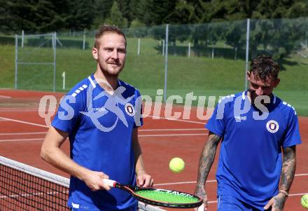 Fussball Training. SK Austria Klagenfurt. Markus Rusek, Philipp Huetter. Faaker See, am 25.8.2020.
Foto: Kuess
www.qspictures.net
---
pressefotos, pressefotografie, kuess, qs, qspictures, sport, bild, bilder, bilddatenbank