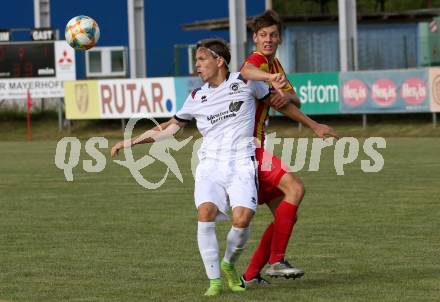 Fussball 1. Klasse C. Glanegg gegen St. Veit. Hannes Maximilian Bamberger (Glanegg), Michael Salbrechter (St. Veit). Glanegg, am 23.8.2020.
Foto: Kuess
---
pressefotos, pressefotografie, kuess, qs, qspictures, sport, bild, bilder, bilddatenbank